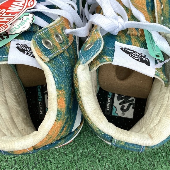 Vans new Comfycush Sk&-Hi In Bloom Blue Yellow Size 7.0(Men)/8.5(Women) - Picture 11 of 13